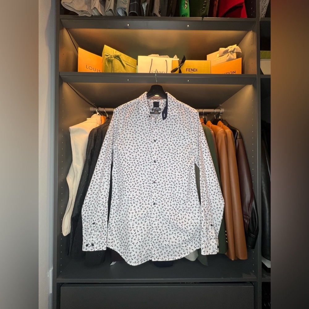 H&M Men’s Slim Fit Floral Print Dress Shirt
